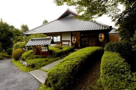 Karasuyamajo Country Club Hotel Buitenkant foto